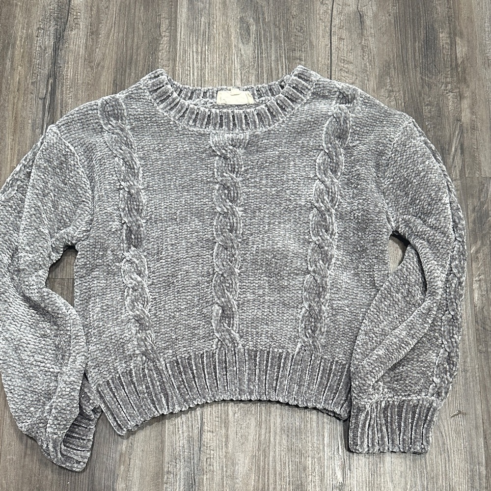 Jessica Simpson Plush Chenille Cable Crewneck Sweater - Gray